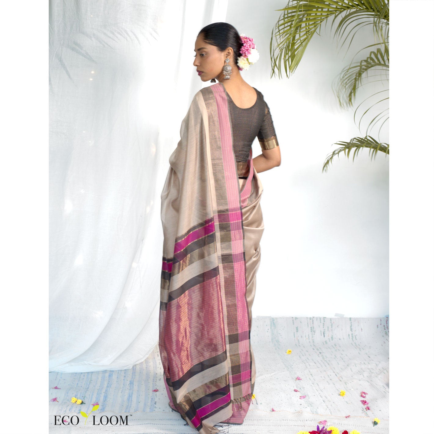 Raavi Cotton Silk Handloom Saree in Beige