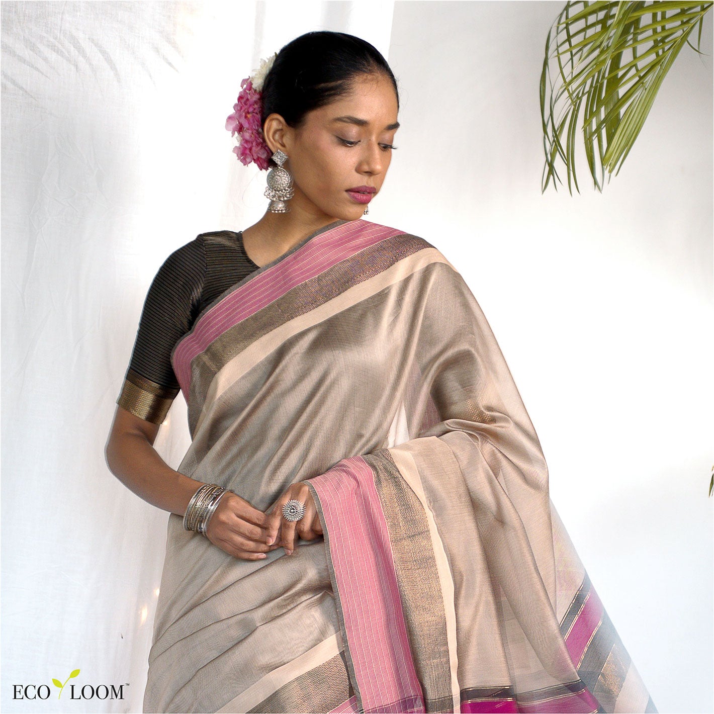 Raavi Cotton Silk Handloom Saree in Beige