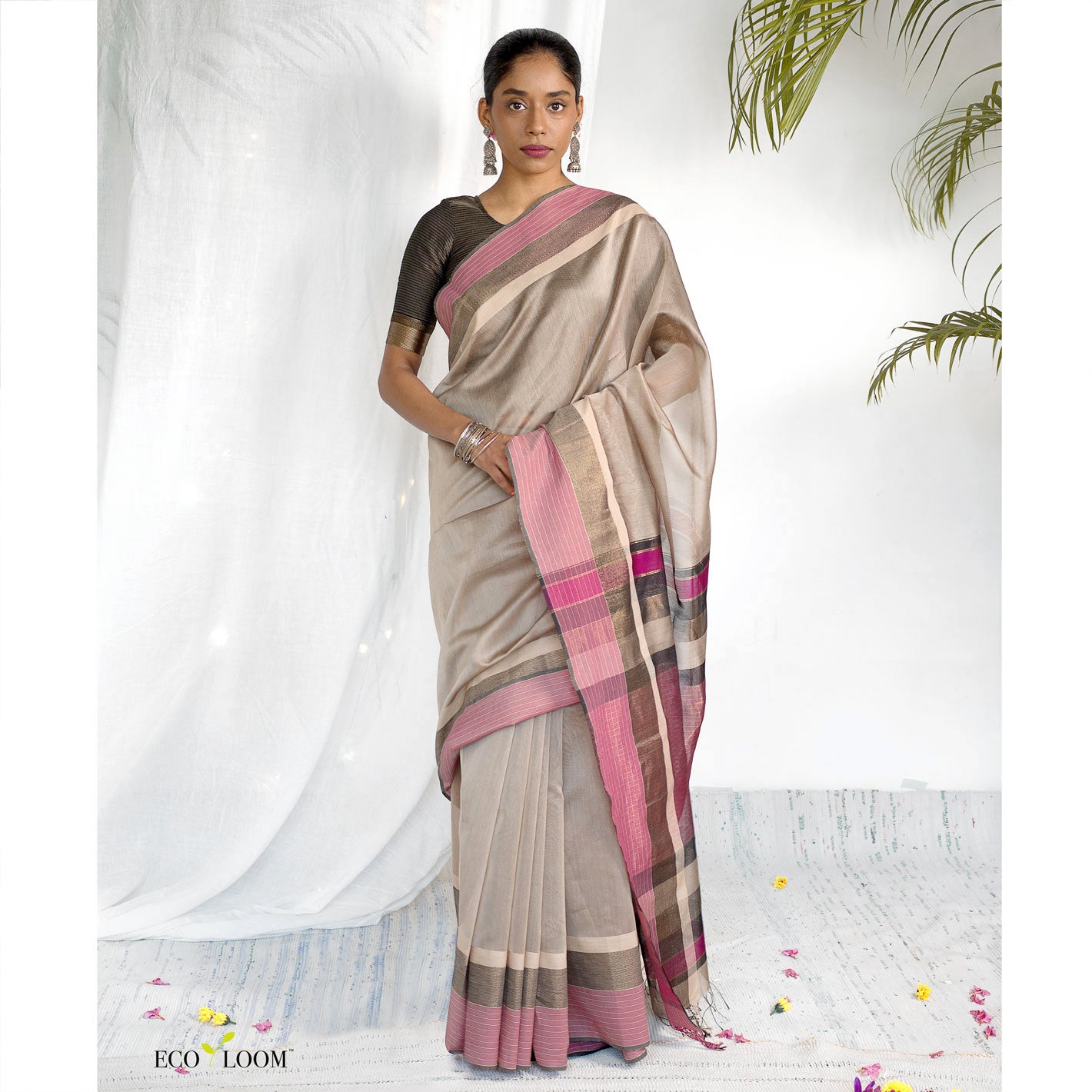 Raavi Cotton Silk Handloom Saree in Beige