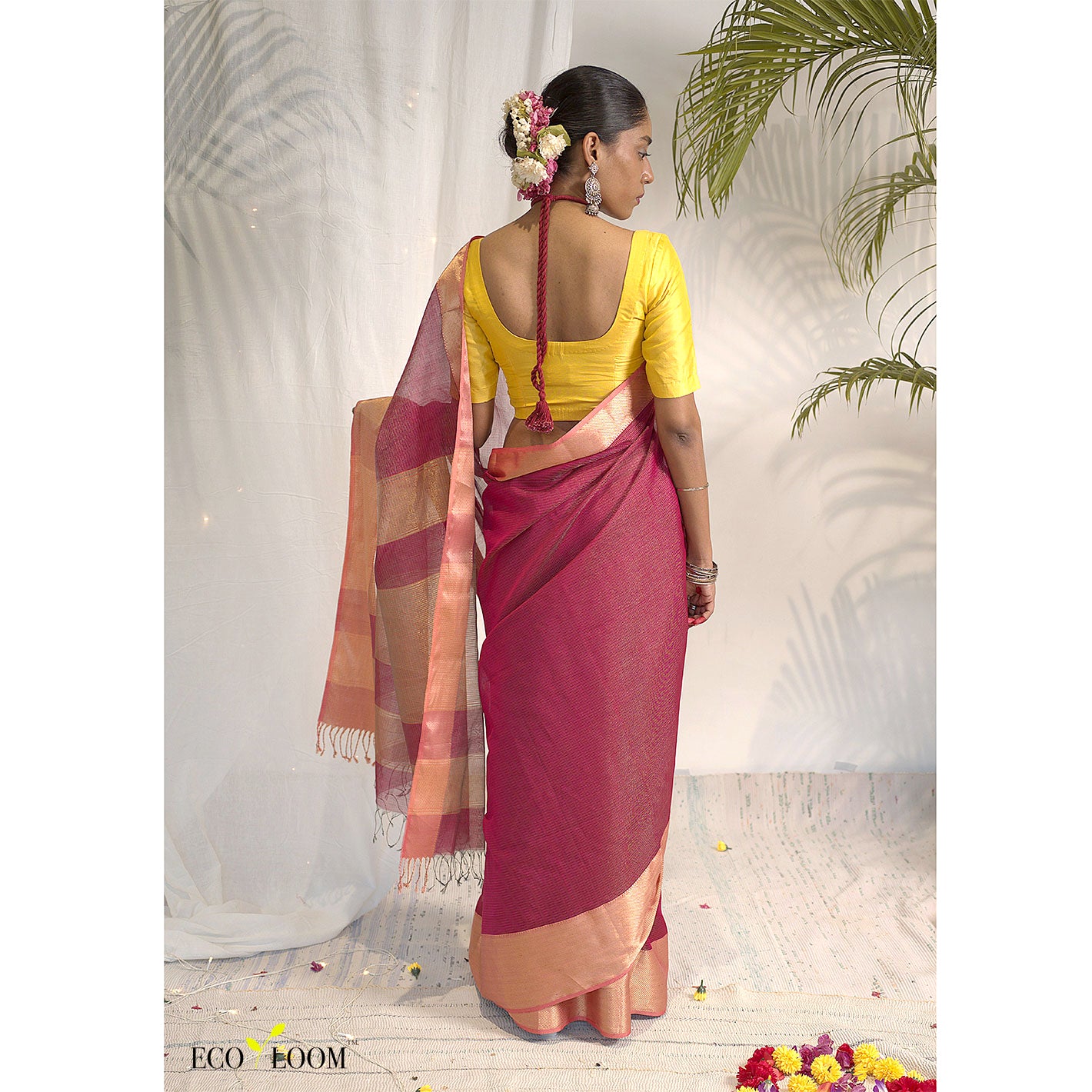 Kumudini Silk Cotton Handwoven Maheshwari Saree