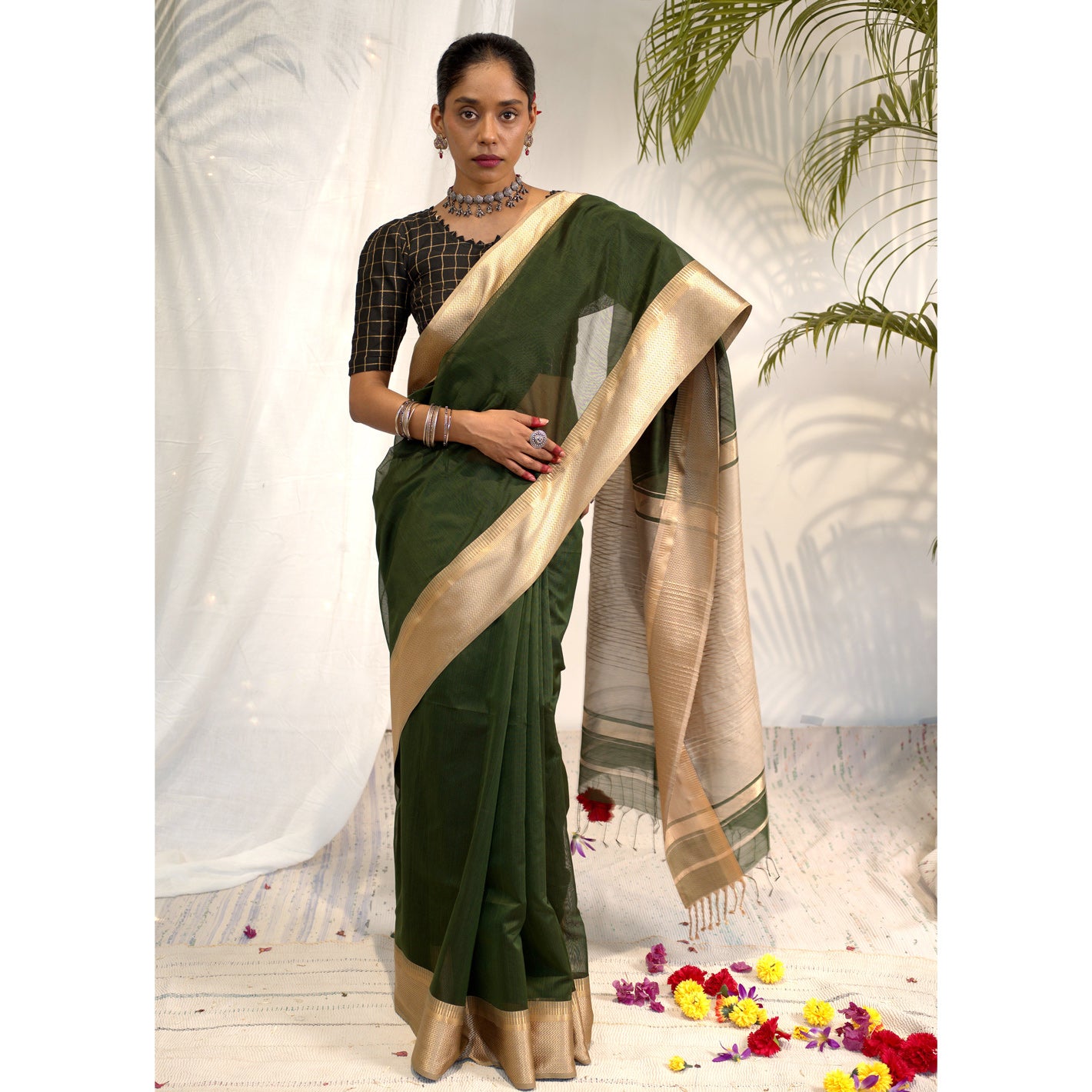 Verde Ecoloom Cotton Green Silk Saree