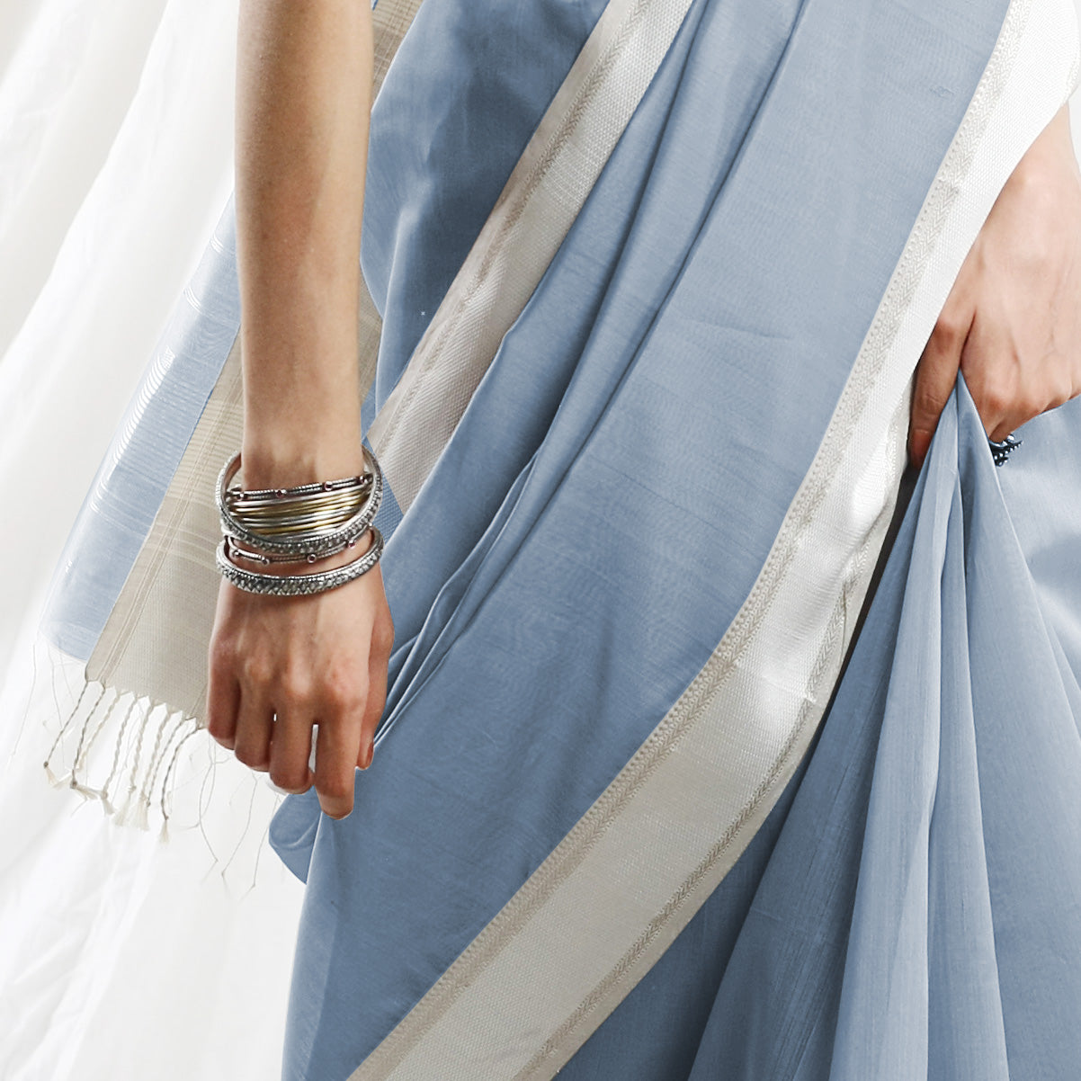 Sreeya Silk Cotton Ecoloom Saree In Flint Grey