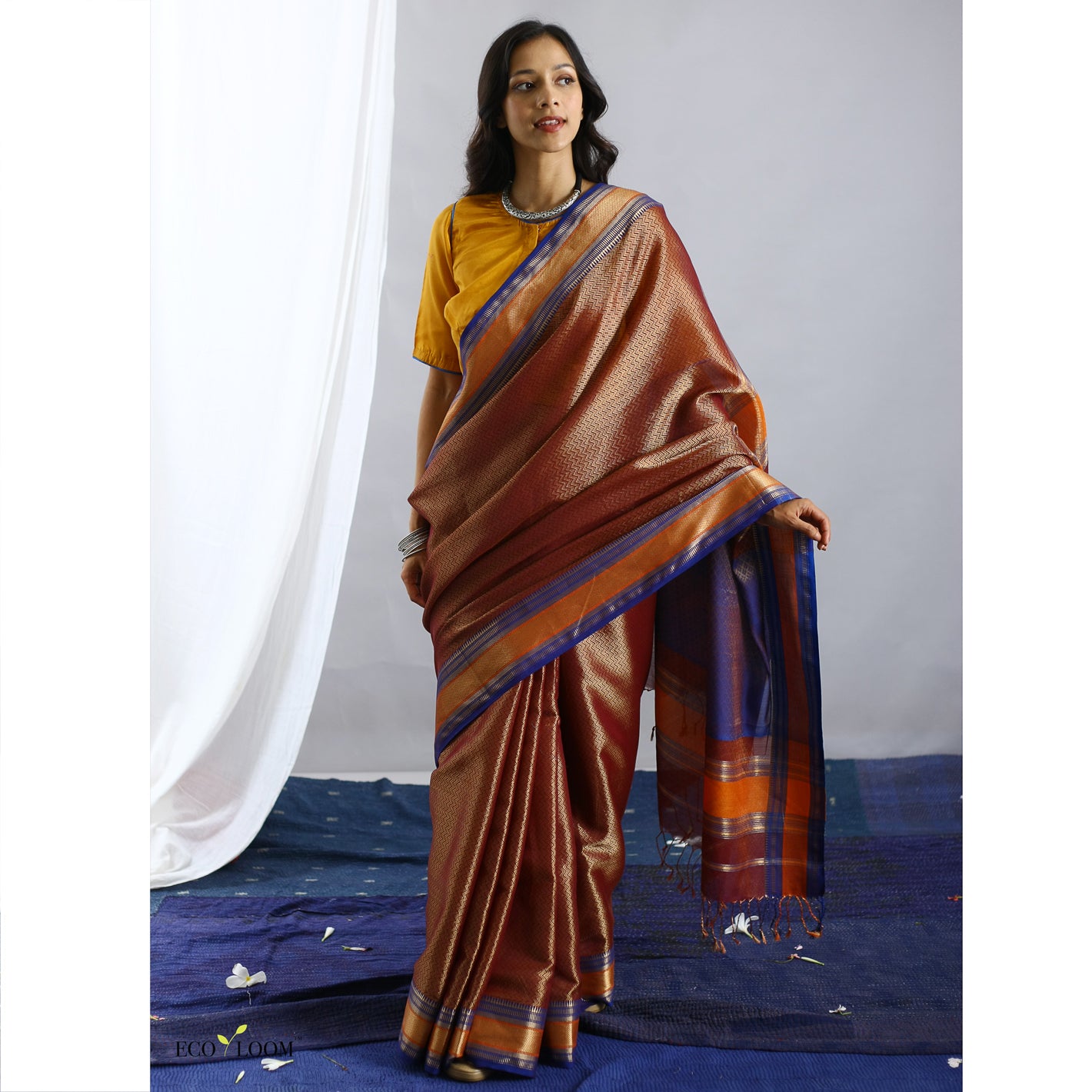 Jumeira Silk Tissue Ecoloom Saree In Coffee Brown