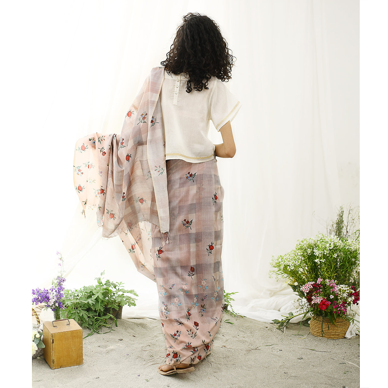 Swan Ecoloom Floral Printed Saree