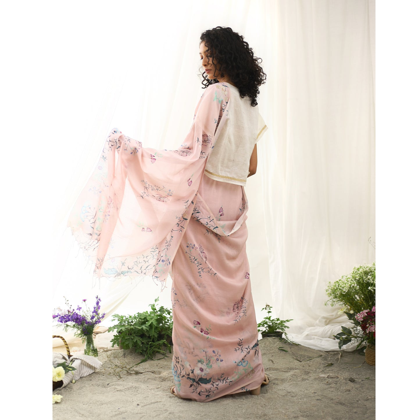 Magpie Ecoloom Floral Printed Saree