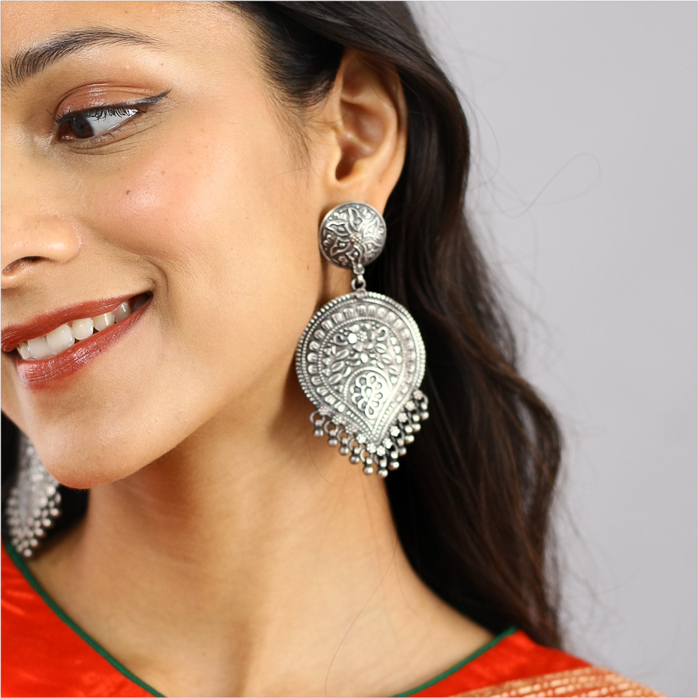 Paan Earrings In Silver