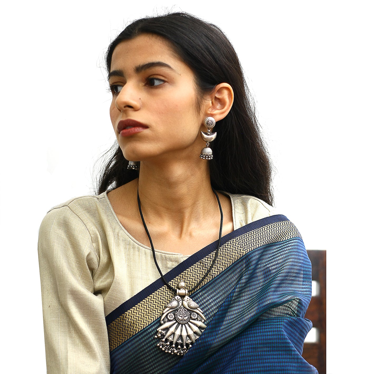 Chaand Earrings In Silver