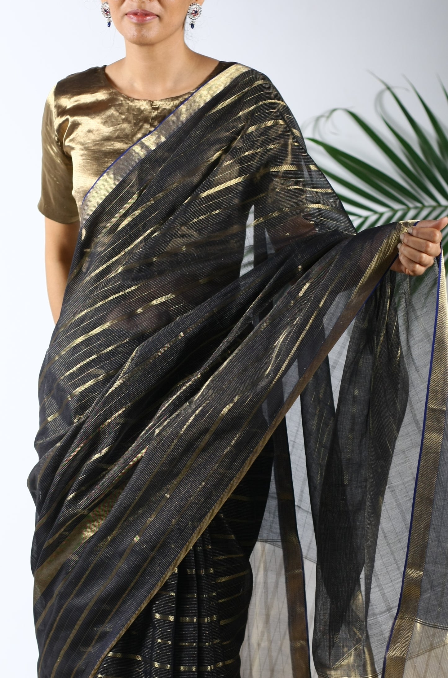 Gayetri Ecoloom Cotton Silk Saree Black Gold