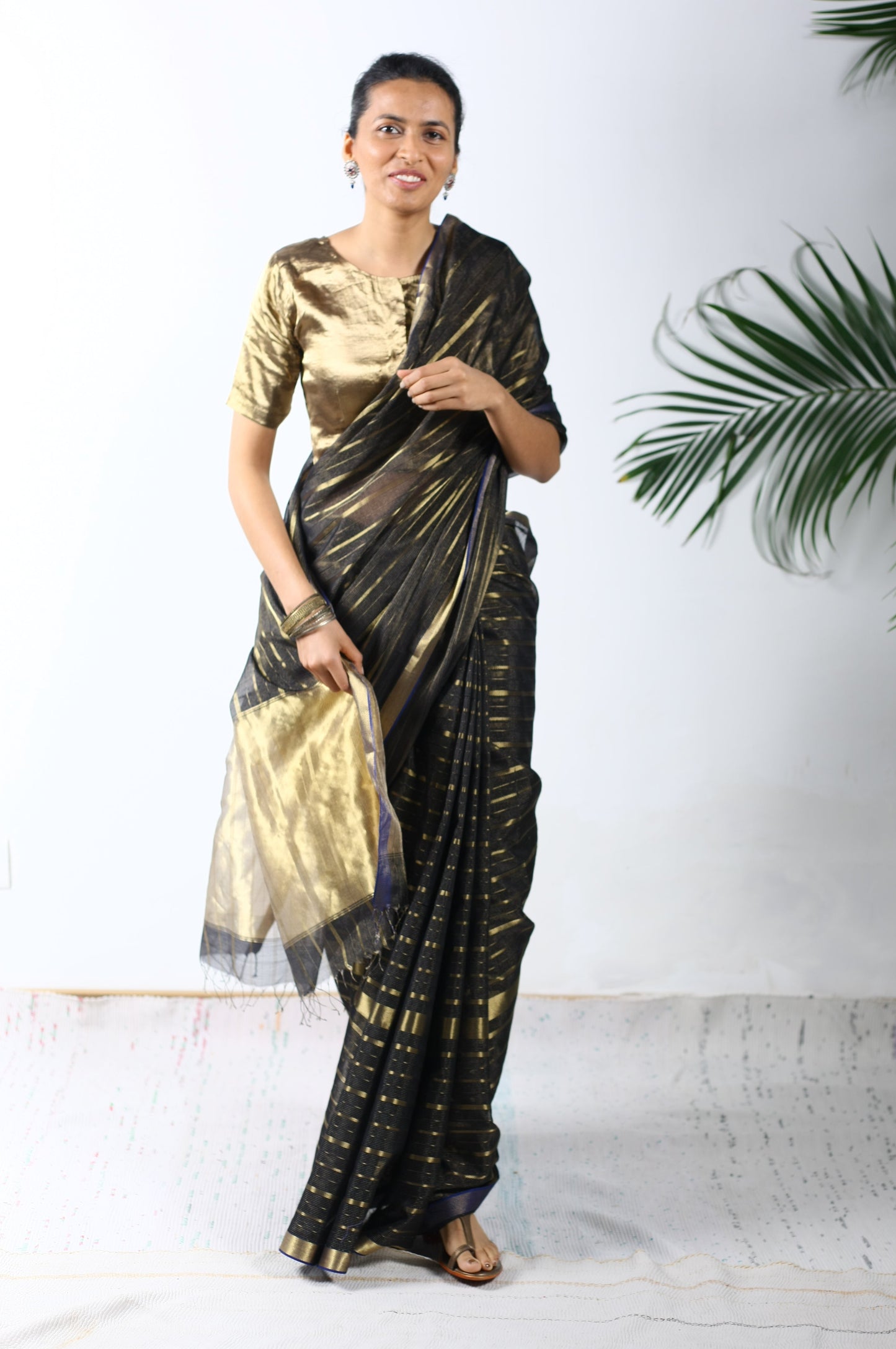 Gayetri Ecoloom Cotton Silk Saree Black Gold