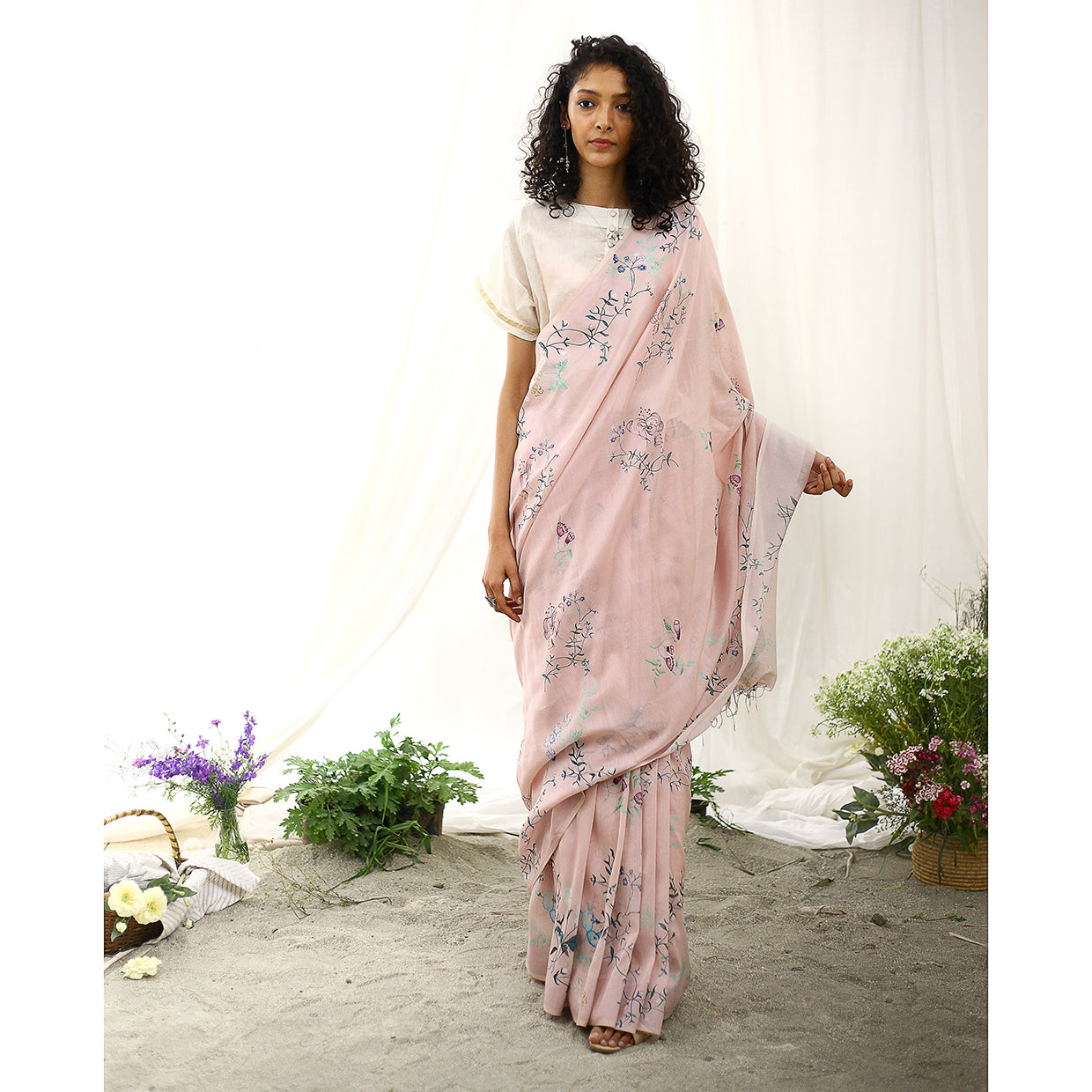 Magpie Ecoloom Floral Printed Saree