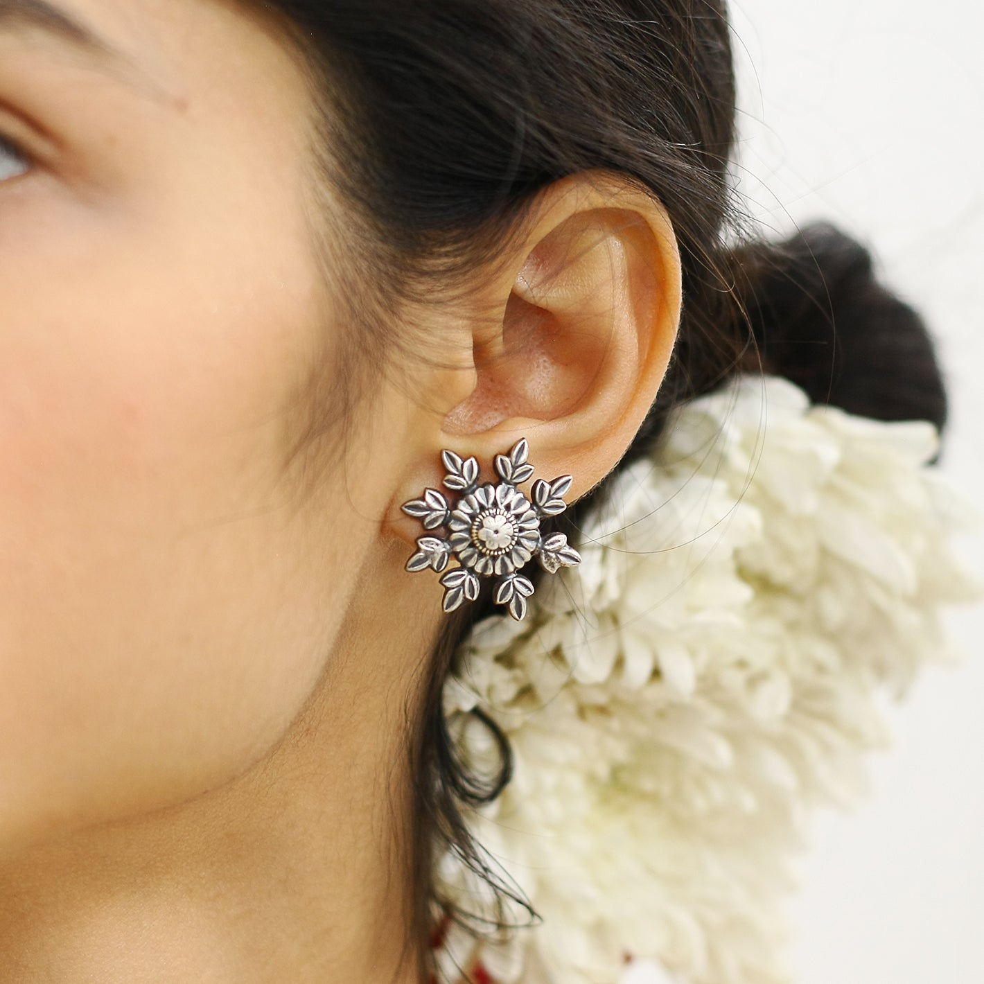 Surajmukhi Stud Earrings In Silver